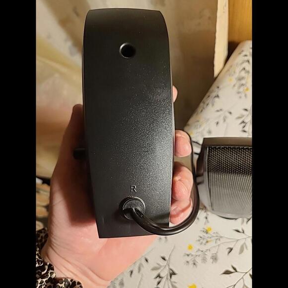 LOGITECH S120 Model S-00026 Powered Multimedia Speakers PN 880-000065 - Picture 5 of 9